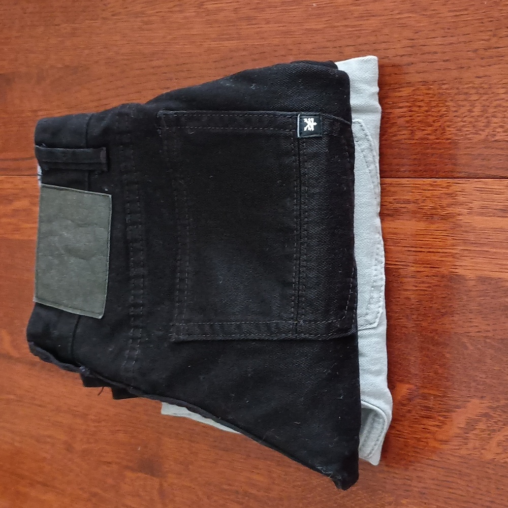 2 Boys Size 8 Bundle Zoo York & Sonoma Jeans (b260)
